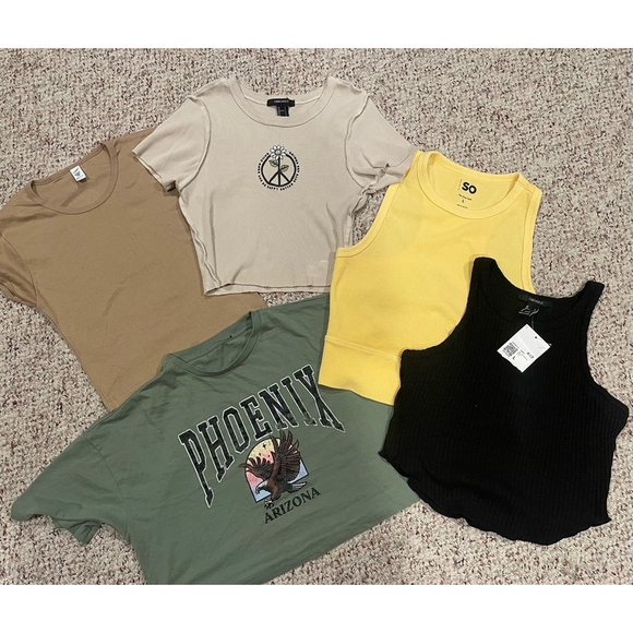 Women’s T-shirts, Crop Tops, Baby T’s Set of 5 Bundle (Juniors) - Picture 1 of 10